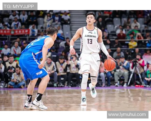 武汉篮球队强势领跑精英赛积分榜以99分稳居第一 武汉篮球队强势领跑精英赛积分榜以99分稳居第一